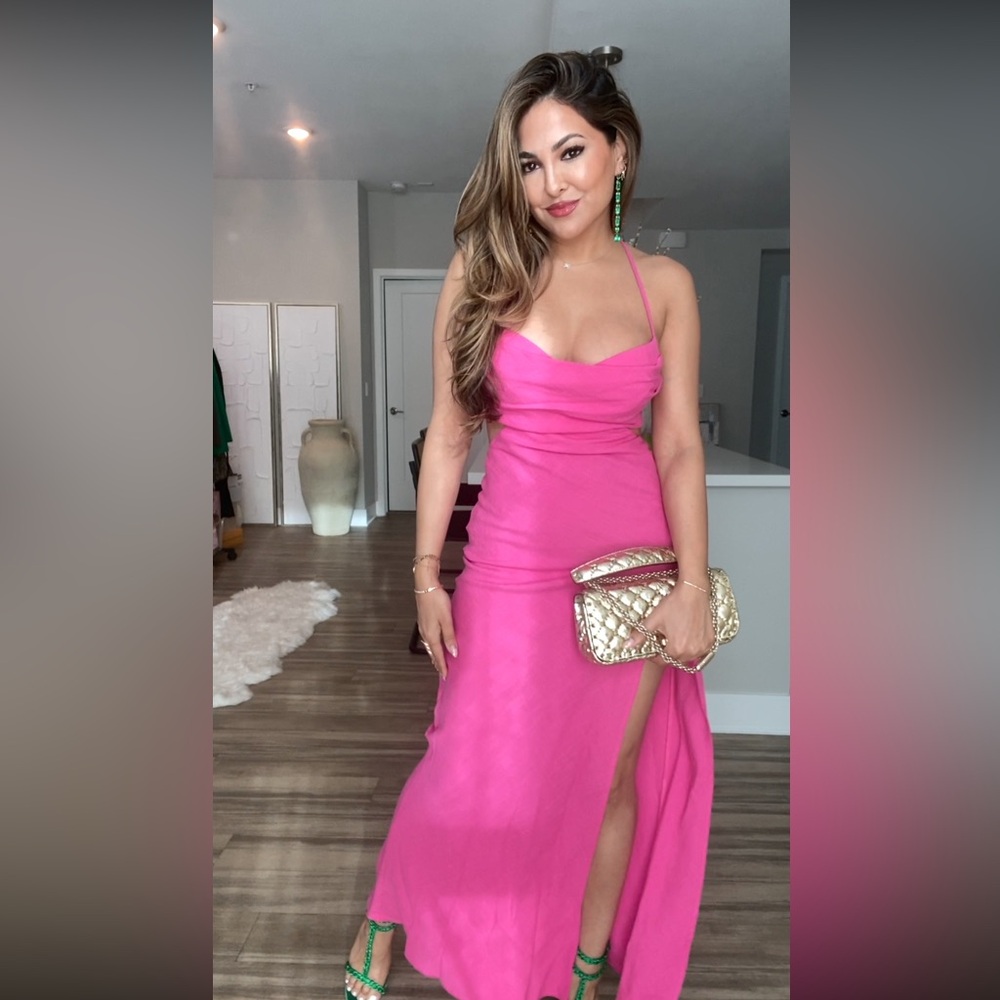 NWT Showpo Barbie Pink Linen Maxi Dress